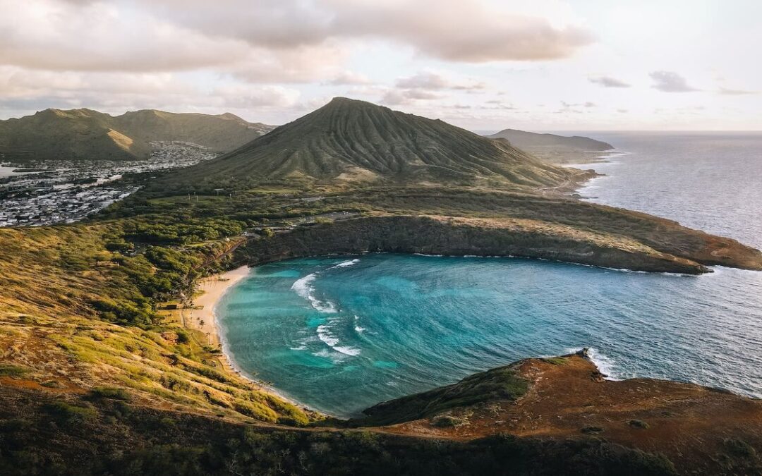 10 Best Islands In Hawaii For Your Summer Honeymoon